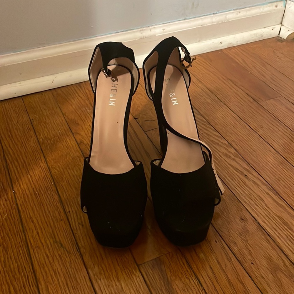 SHEIN black heels